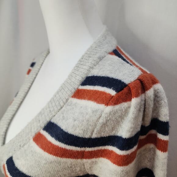 Madewell Striped Westgate V-Neck Sweater in Coziest Yarn, Size XS - Picture 2 of 7